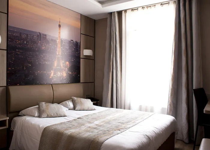 Hotel Esteem Tour Eiffel