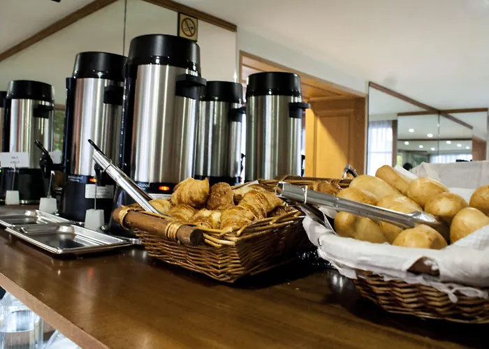 Esteem Tour Eiffel 4* Parigi