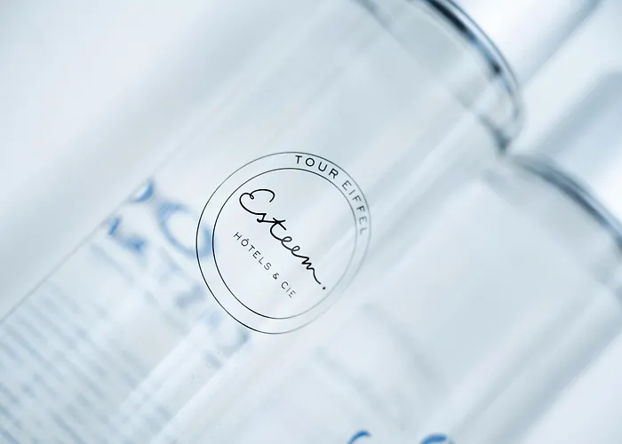 Esteem Tour Eiffel Hotel Parijs