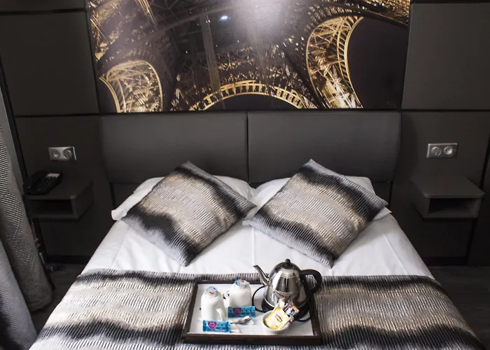 Hotel Esteem Tour Eiffel Parijs