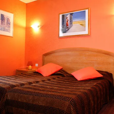 Esteem Tour Eiffel 酒店