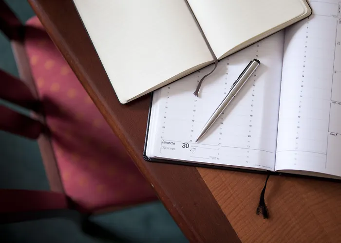 Esteem Tour Eiffel Отель Париж